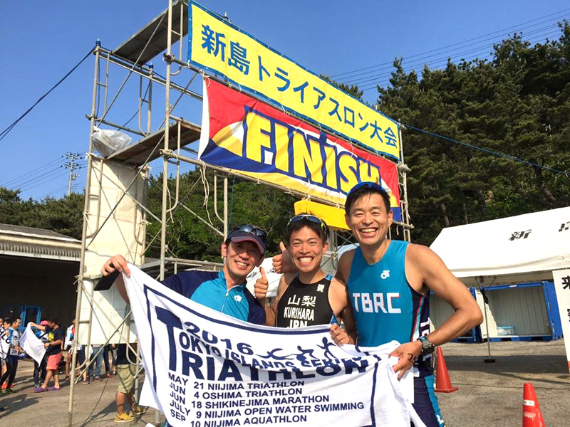 新島トライアスロン 栗原正明選手 エアフライ スポーツアイウェア