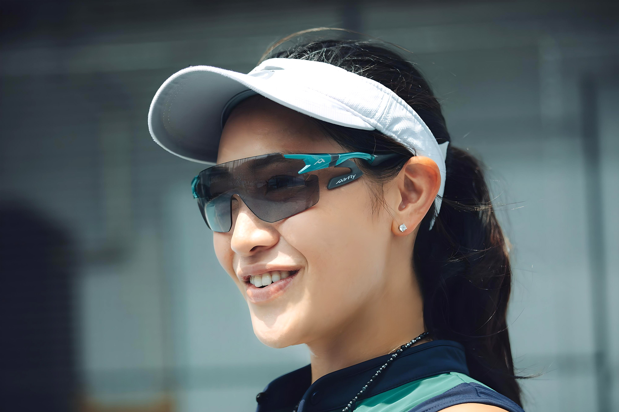 AF-302WP Build in Photochromic Grey Lens